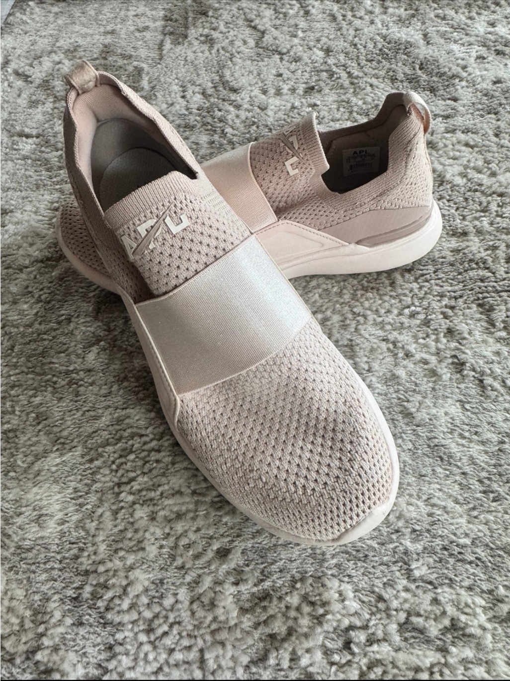 Apl Slip-On Knit Sneakers - Blush Pink